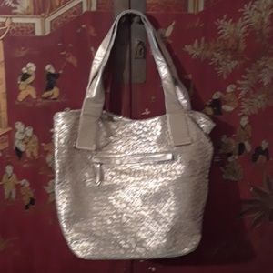 ELLIOTT LUCCA EL SIGNATURE METALLIC LEATHER
BAG